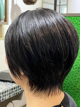 ナナマルサン(703) ☆毛束感ショート(直毛)☆