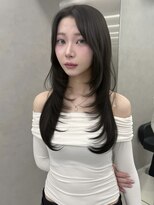 アイヴァン(AIVAN) ダークアッシュ/ダークグレージュ/シャギーカット lll
