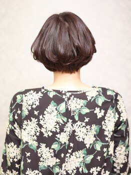ハービスの写真/お手入れ楽ちんなカット技術で、ショートヘアが自慢！似合わせエッジの効いたスタイルを提案◎