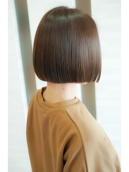 ムゥフ ヘアーアンドアイラッシュ(mouf hair&eyelash)の写真/毎朝のストレスを、縮毛矯正で解決。結べる、洗える、自然にまとまる。「矯正感」のない、柔らかストレート