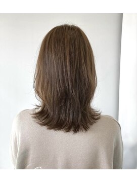 トップヘアー 池の内店(TOP HAIR) くびれミディアム〔める〕