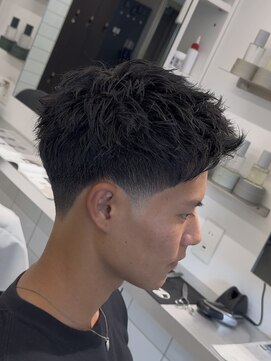 グルーマーズクレッジ 渋谷店(GROOMER/S CREDGE) テーパーウォーリアカット スパイキーショート