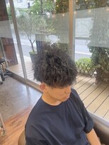 髪師 ケンジロウ(Kenjiro) ツイストスパイラルパーマ