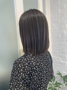 ヴァンカウンシル 金山(VANCOUNCIL kanayama) 切りっぱなしボブ