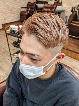 ルモ ヘアー 泉佐野ベイエリア店(Lumo hair) ブリーチで作る、STREETなフェード！