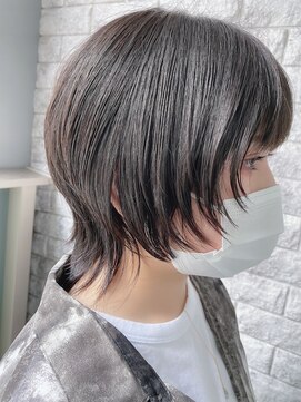 リアイス(Re:ICE) 小顔似合わせショートウルフ