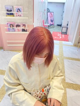 リー 梅田(Lee) Lee梅田茶屋町　レッドピンク