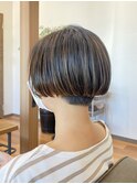個性派ブラントボブ、グラデーションハイライト【Rotohair】