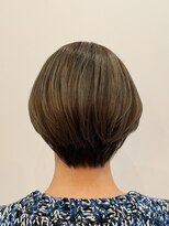 フローレス バイ ヘッドライト 川崎店(hair flores by HEADLIGHT) オリーブベージュ×丸みショート_SP20210313_2