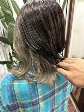 アン(Hair make un) インナーカラー】ハイライトカラー/ダブルカラー/ブリーチ/韓国