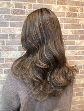 ヘアークリエイションアンズ(Hair creation Andz) ハイライト　多め