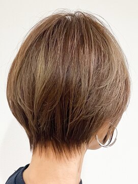 アイズ(I's) 大人ショート×くびれ×ハイトーン×20代30代40代50代60代