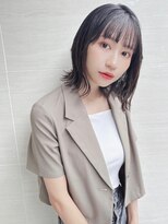 オーロ(ORO)&nbsp;ベース型さんにおすすめ前髪暗めカラーくびれヘア