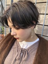 毛流れパーマハンサムショート