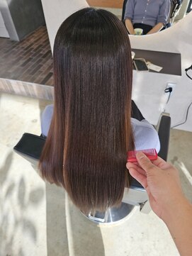 エイト チャタン 沖縄北谷店(EIGHT chatan) お客様スタイル_髪質改善×縮毛矯正【EIGHT　北谷　荒井】