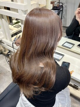 ディーエックス スリー(Dxxxx III) ラベンダーベージュ