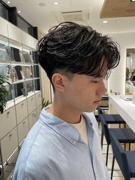 ステアケース 武蔵小杉店(stair:case) 大人の品！ナチュラルフェザーパーマ