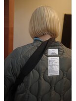 チャプター 問屋町(chapter)&nbsp;髪質改善切りっぱなしボブミニボブブロンドベージュダブルカラー