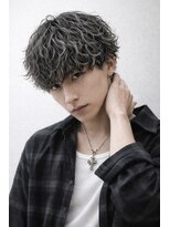 グレイバイニューヨークニューヨーク 京都北大路(Gray by NYNY)&nbsp;波巻きシャドウパーマ×ハイライト