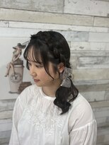 ブルームス アンジュ(Blooms Unge) 編み込みカチューシャヘア