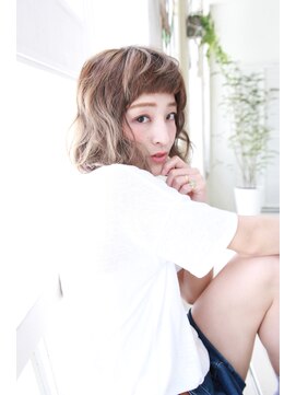 カプリス(caprice) 大人かわいい♪ふんわりエアリーカールウェービーセミディ