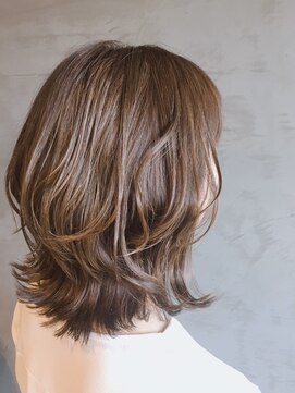 アトリエ ジェイディ(AtelierJ.D.) ハイライト外はね