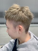 テトヘアー(teto hair) ブロンド、ベリーショート、メンズヘア、ブリーチ