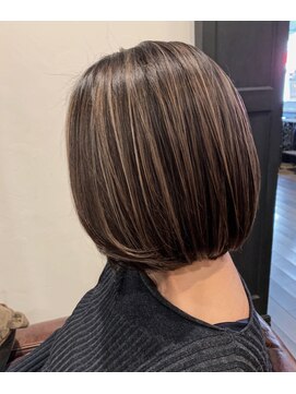 シフト ニュートラル(SHIFT N) コントラストハイライト