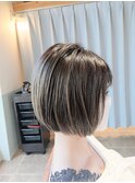 丸みミニボブ