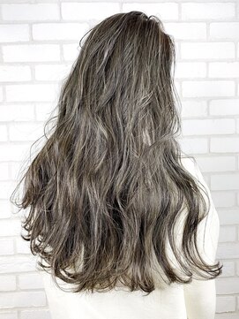 シウン(SIUN.) ミントベージュハイライトカラー