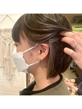 ラレイ(Lalei) ＊インナーカラー ブロンドベージュ ホワイトベージュ 辻幸奈