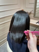 アンド ラ ブランシュ(&.La Blanche)&nbsp;オリーブグレージュ/マロンベージュ/Aラインボブ/かき上げ/大宮