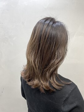 フェリア 松山(Feria) 【Feria松山】ナチュラルバレイヤージュ♪“Sota Tawara”