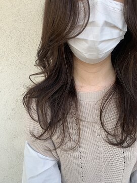 ブラン 阪急伊丹駅前店(Blanc.) くびれレイヤーカット