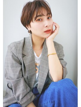 フェリア 梅田(FERIA) 【梅田 茶屋町】ダークアッシュ/似合わせカット/アースカラー