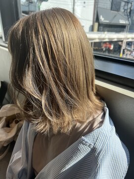 ロカリタ キョウト 河原町三条店(ROCAReTA kyoto) ブラウンベージュ◎