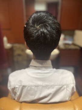ヘアーモードキクチ 日本橋三越前店 【20代.30代に似合う髪型】日本橋三越前ビジネスヘアスタイル