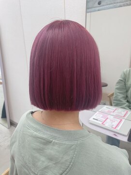 リル(re'll) 《花屋併設》ペールピンク　［酸性ストレート/ヘアセット］