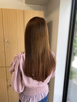 スタジオフツーロ バイ ビーヘアー(STUDIO FUTURO by BEhair) ナチュラルベージュ