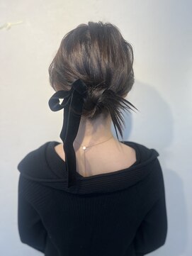 ソノ(sono) カチモリヘア ベロアリボン シニヨン パーティーヘア