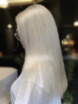 リノショアーズ ショウナン 辻堂店(RinoShores SHONAN) 大人可愛いふんわりカールミストバング外国人風カラーブリーチ