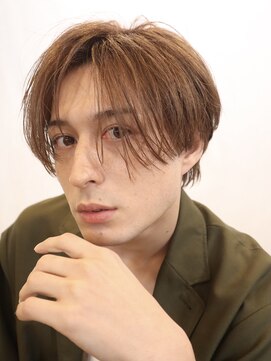 オーシャントーキョー サニー 原宿(OCEAN TOKYO Sunny) 韓国ヘアニュアンスパーマフェザーパーマセンターパート