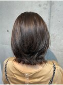秋のオリーブベージュ×切りっぱなしボブ♪