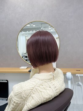 アイズ 横浜(IS) 横浜/切りっぱなしボブ/ミニボブ/ピンクカラー