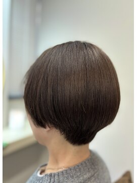 アオ 花咲町(a-o) 大人ショートボブ♪