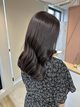 ユニバーストーキョー 池袋東口店(universe tokyo) ブリーチなしwカラーでワインレッドに!