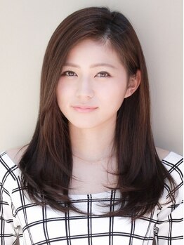 ウィーヴィーアイレックス(weebee Ailex)の写真/【湊川駅徒歩3分】コラーゲン配合で髪に優しい縮毛矯正始めませんか？柔らかな艶ストレートを実現◎
