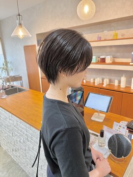 リフ(Lifu) ショートヘア