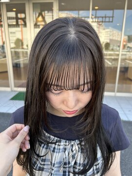 サラ ビューティ サイト 春日(SARA Beauty sight) 透明感ダークオリーブグレージュ