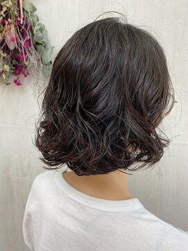 プランタン(Printemps) 大人可愛いウェーブボブ×ダークアッシュ韓国巻き20代30代40代